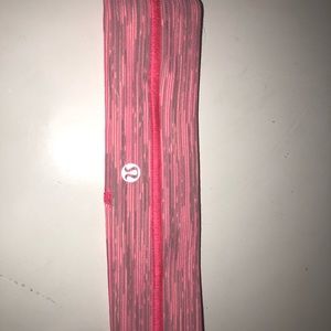 Tightly Fitted Headband